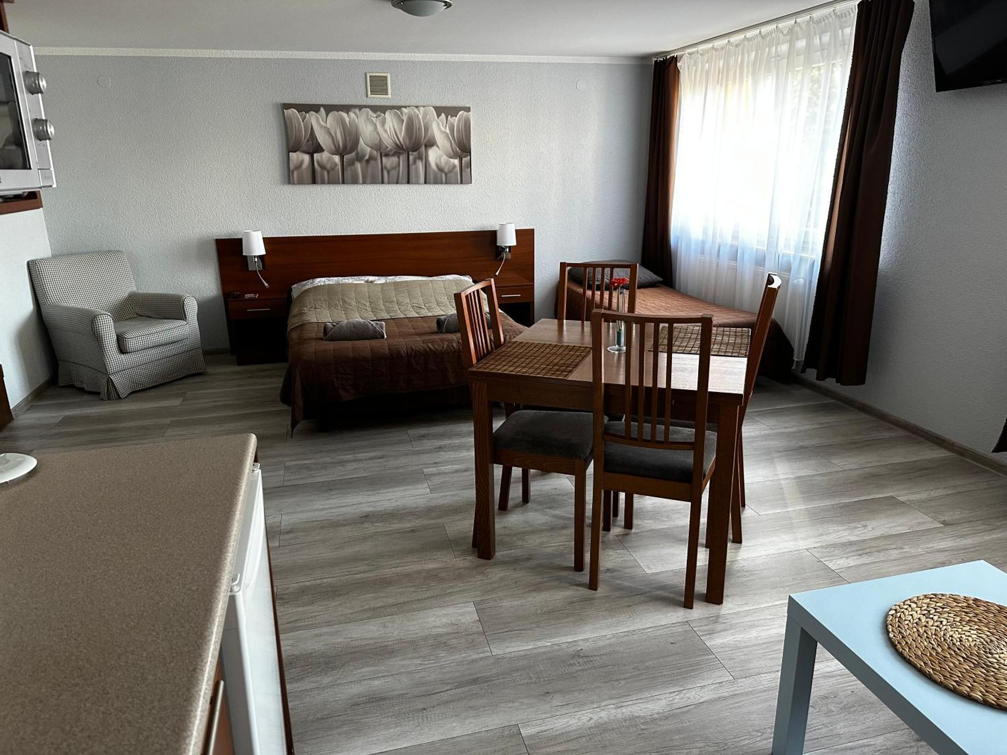 Kompleks Apartament-Serwis Kraków Zewnętrze zdjęcie