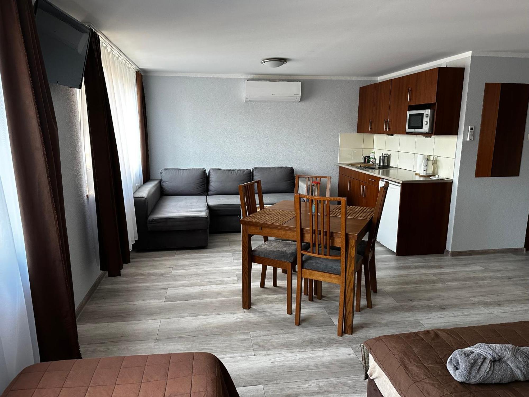 Kompleks Apartament-Serwis Kraków Zewnętrze zdjęcie